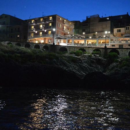 Albergo Tirreno مارينا دي كاميروتا المظهر الخارجي الصورة